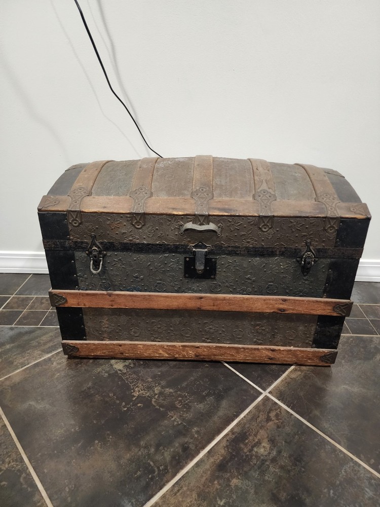 Antique Steamer Trunk With Wheels