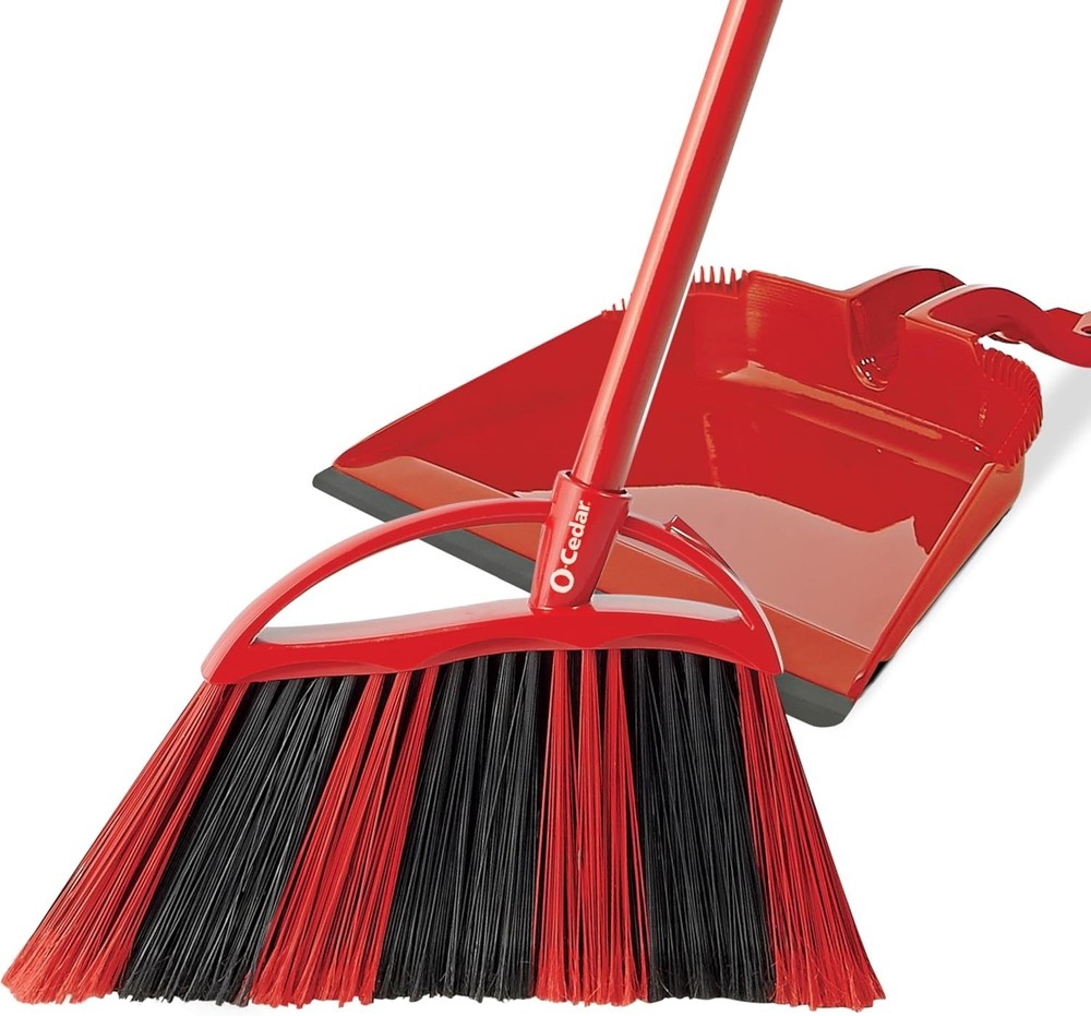 Innovative One Sweep Broom & Dustpan Set for Quick and Efficient Cleaning