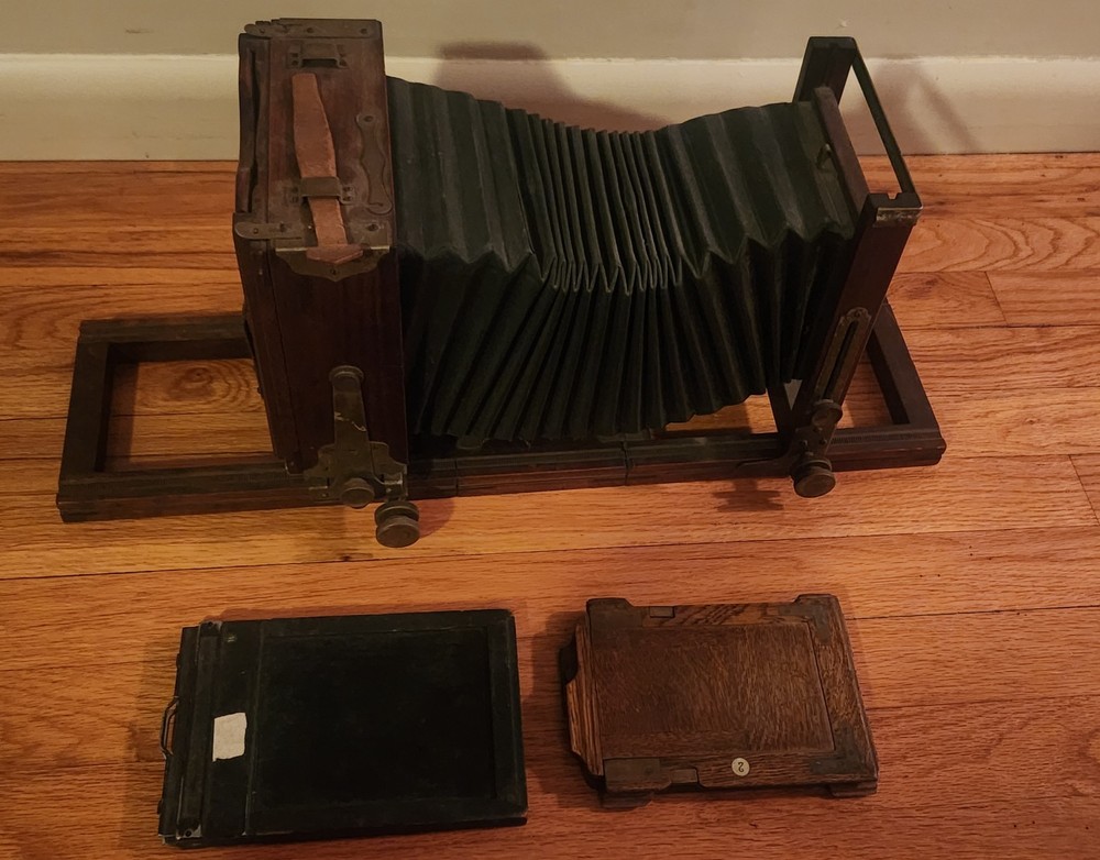 Older Basic Box Camera From 1900's Era
