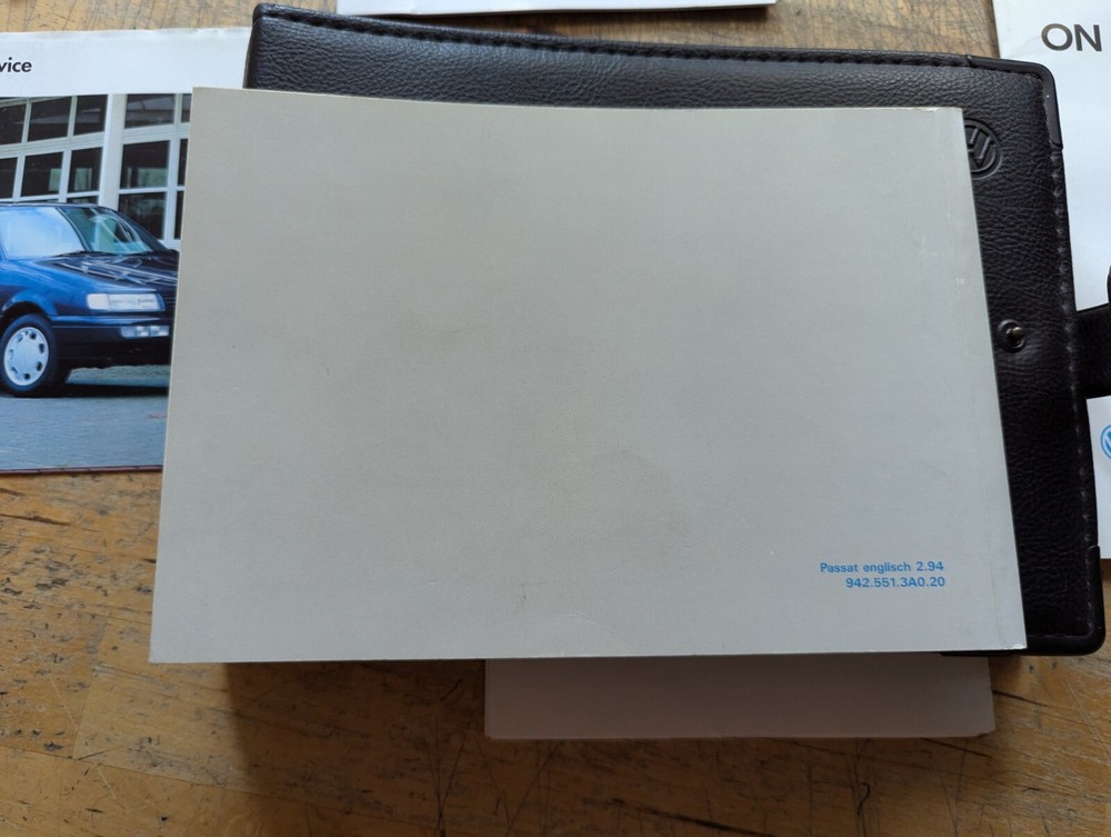 1993/1994 VW Passat Book Pack