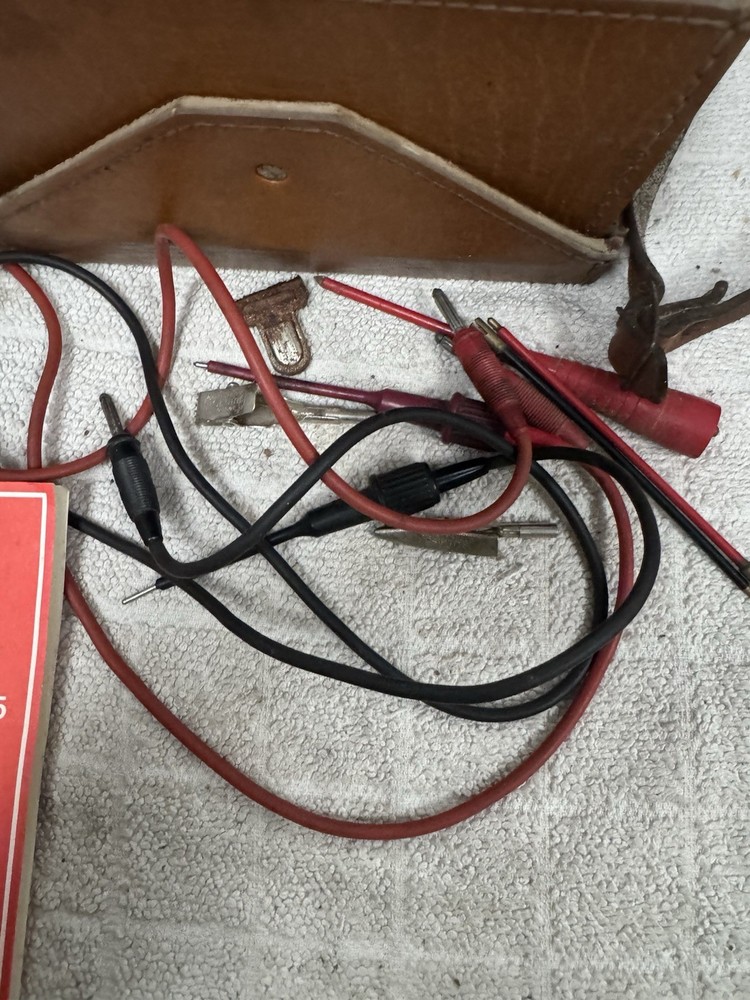 Avometer 8 V Electrical Test Meter Leather Carry Case Leads Instructions Working