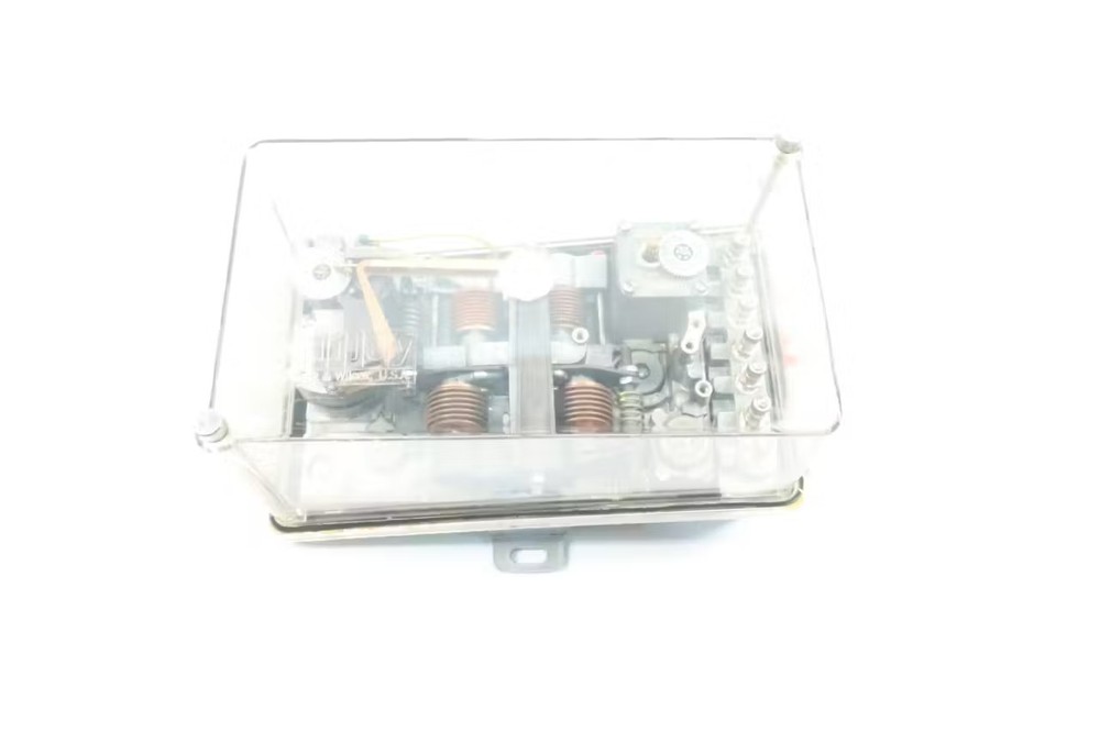 Bailey FC210 Mini-line Pneumatic Pressure Controller