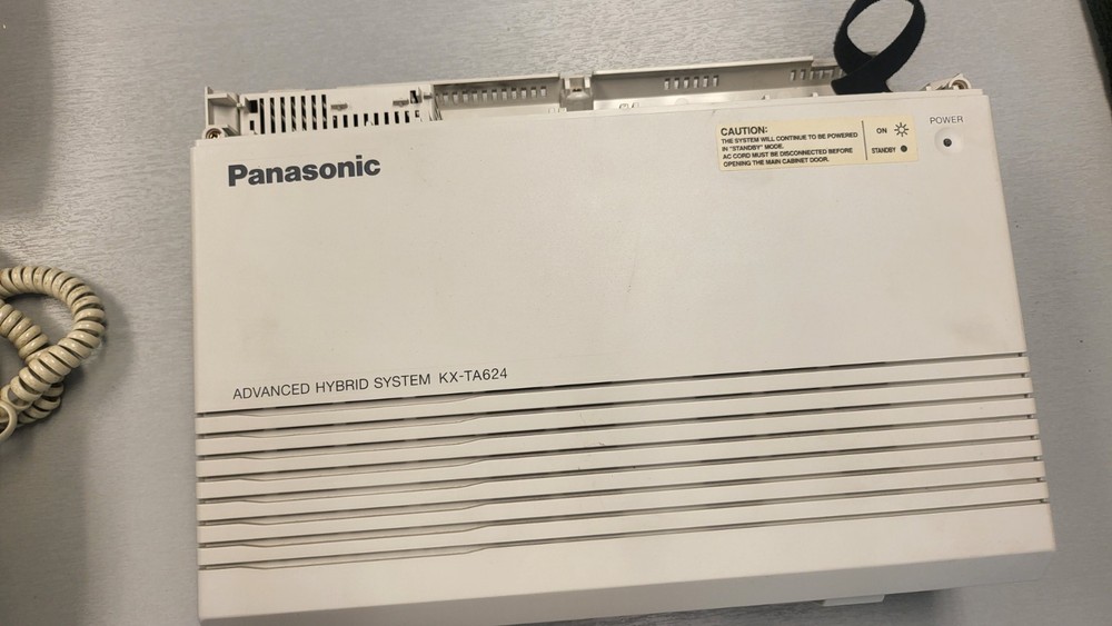 Panasonic KX-TA624 Advanced Hybrid Phone System, 3 line / 24 ext - Working Pull