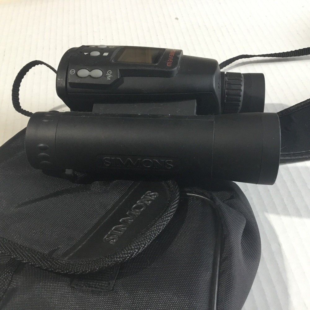 Simmons Captureview Binoculars CV4 With Case.
