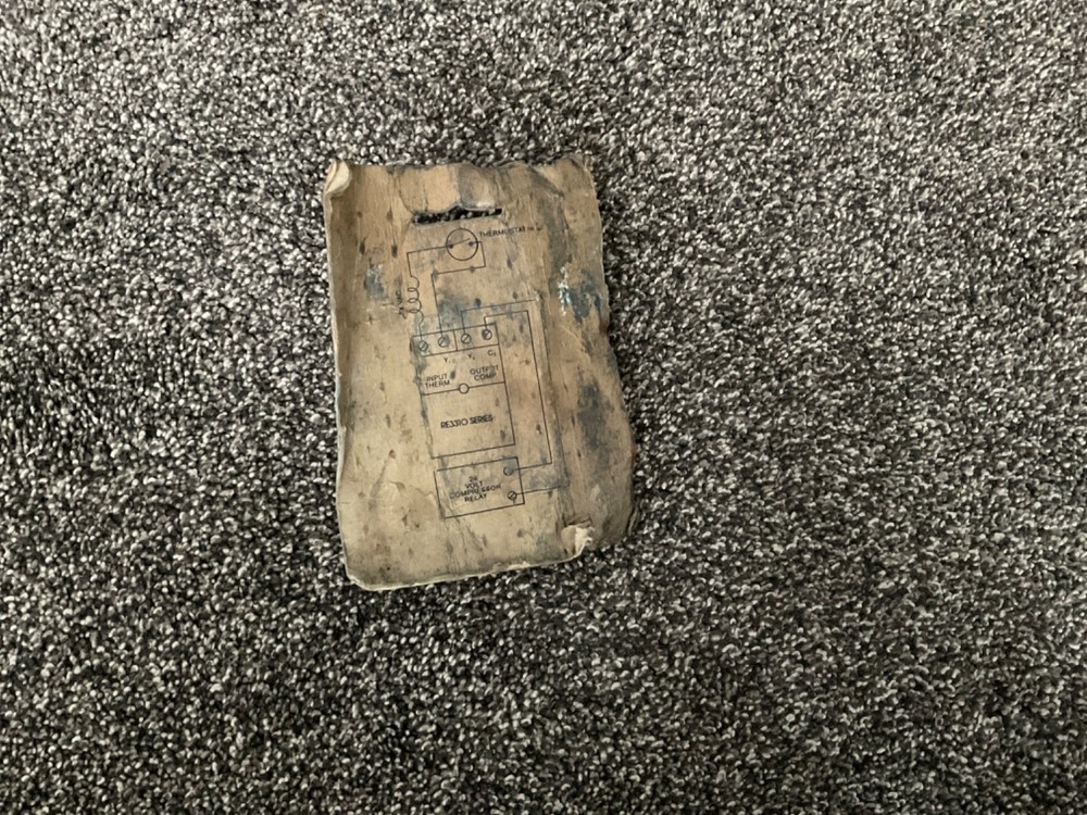 New Robertshaw compressor protector RE3310-305