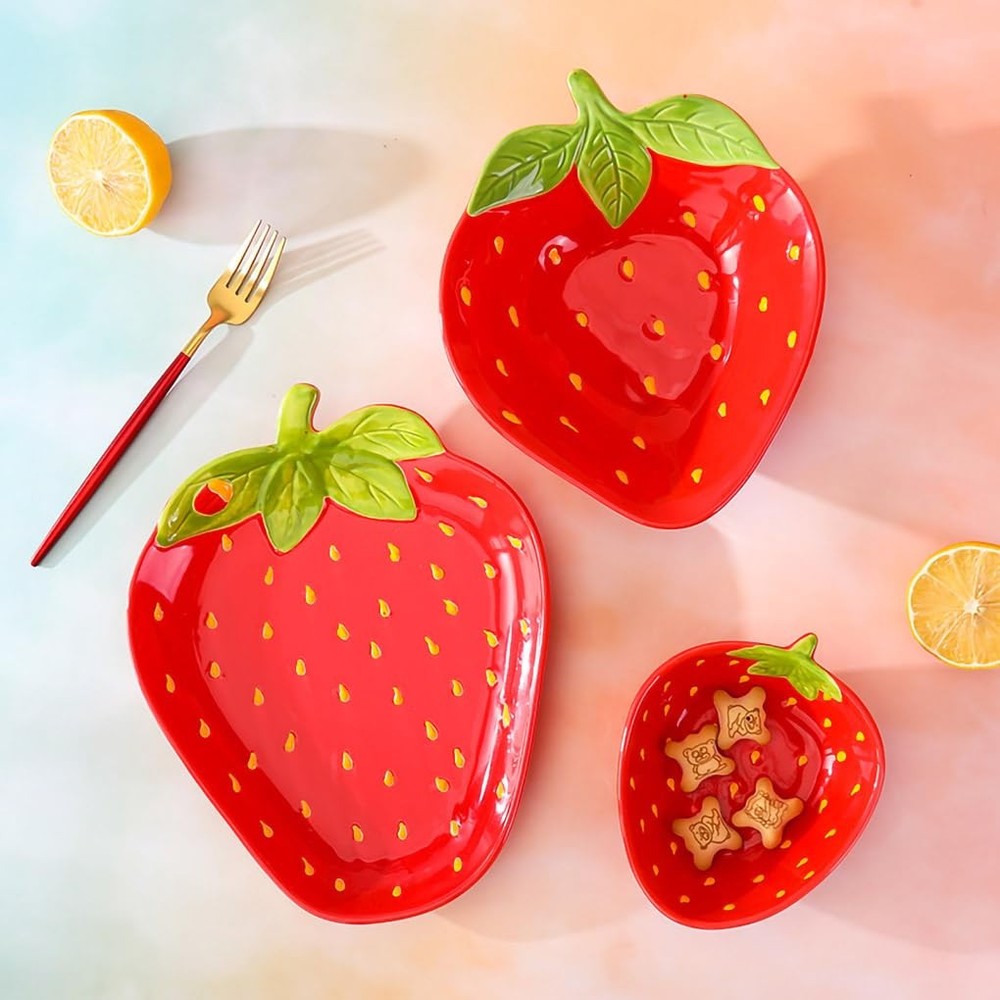 Creative Fruit Shaped Ceramic Dinner and Dessert Plate - Strawberry - 1 PCS
