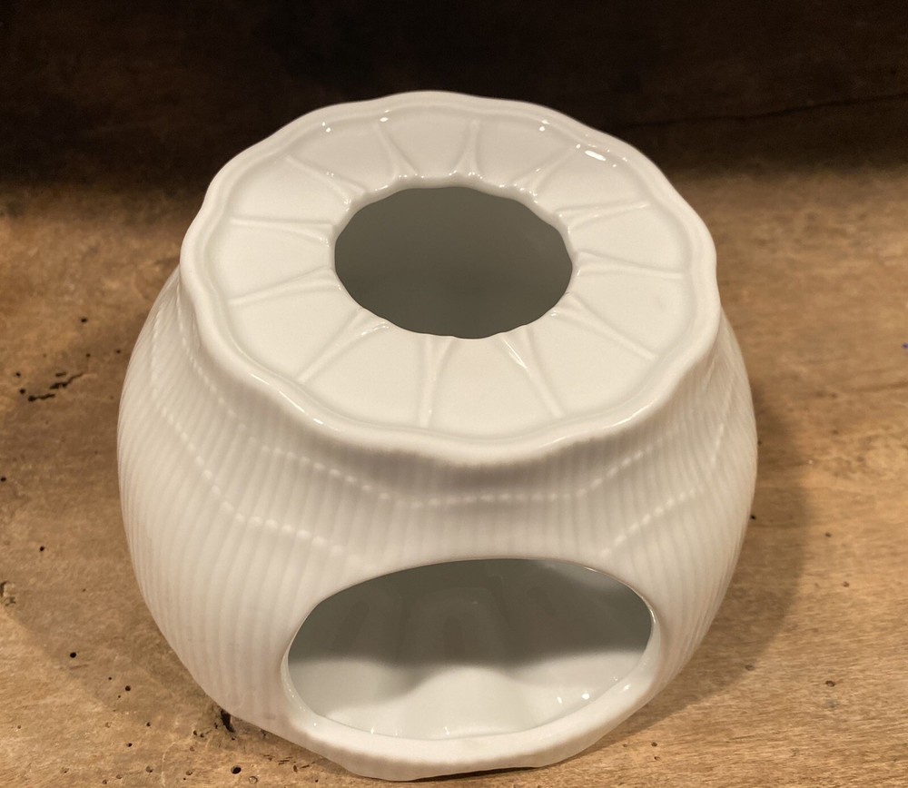 AK Kaiser Germany Teapot Warmer Base
