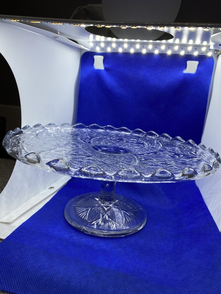 CLEAR GLASS Flowers Pattern CAKE Plate/STAND With Zig Zag Edge