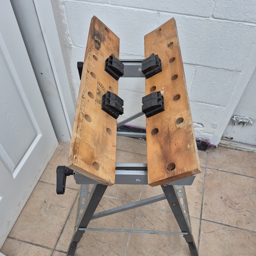 Portable Folding Workbench Adjustable Work Table 220 lbs Load Capacity