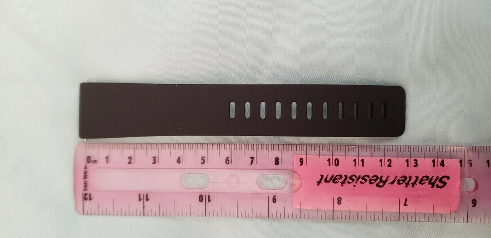 NEW Black Silicon Band L - For Fitbit Versa/Versa 2/Versa Lite