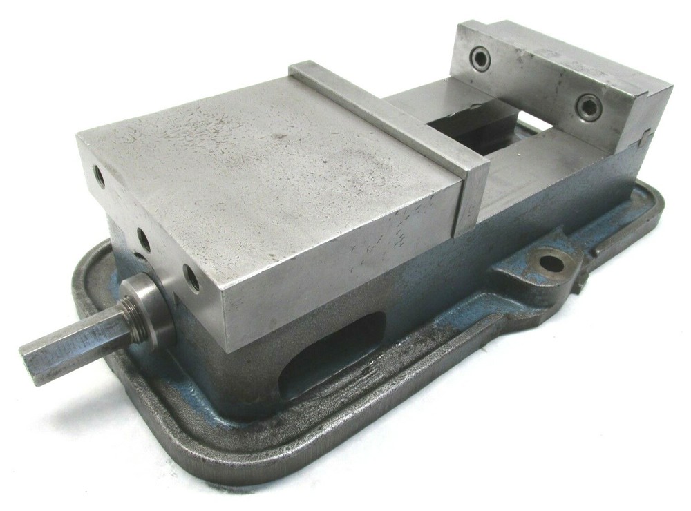 KURT ANGLOCK 6" MILLING MACHINE VISE w/ JAWS & HANDLE - #D60