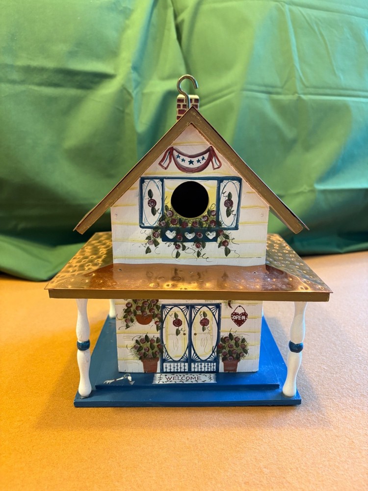 Birdhouse with copper roof