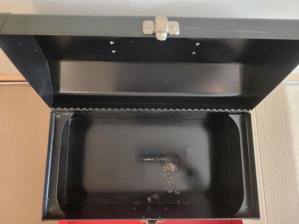 Vintage Simmonds USA Tool Box With Tray