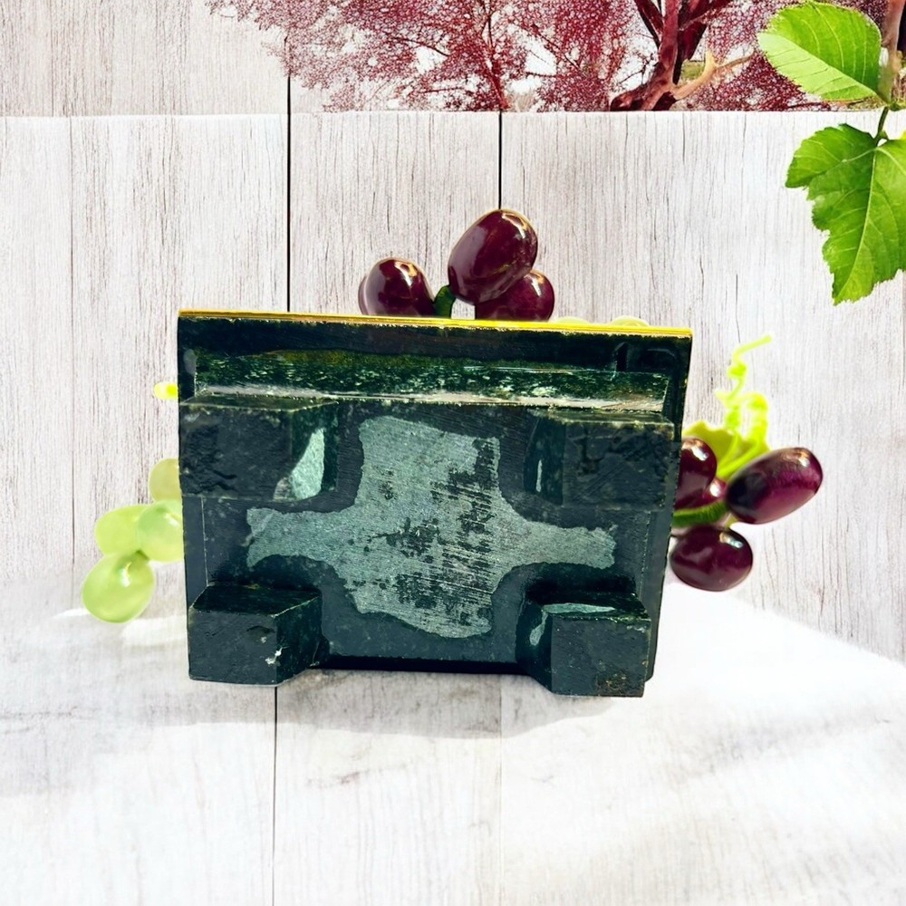 Jade Tree & Agate Grape Cluster Bonsai on Base Vintage 7”