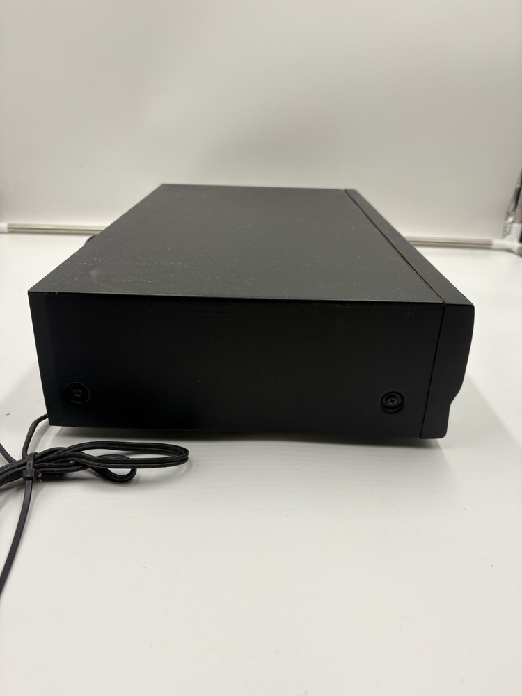 Kenwood DP-491 Single Deck Compact Disc CD Player - WORKS