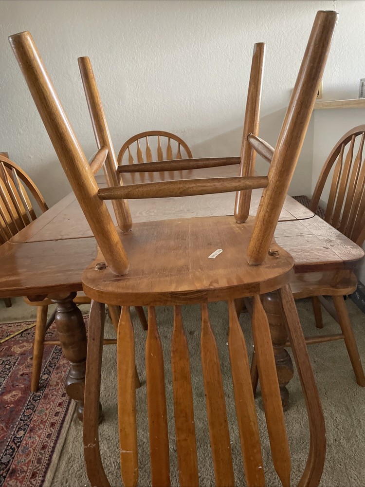 Vintage Solid Oak Dining Rectangle 59.25” Table. 4 Arrowback Chairs. Made Taiwan