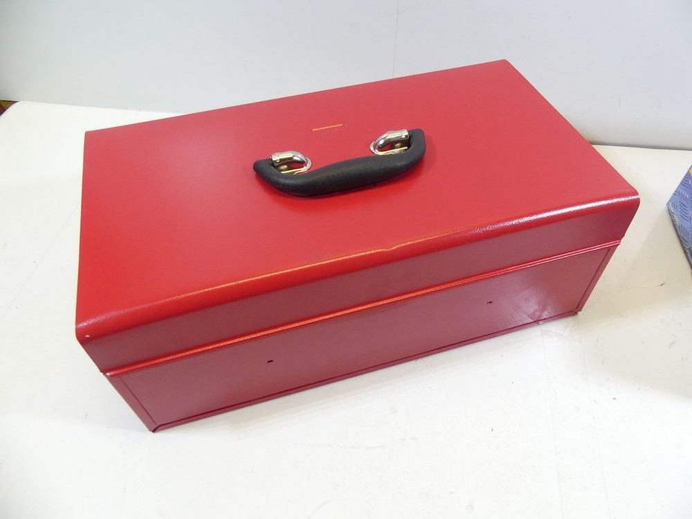 Allies Tool Set Tool Box 176 Pieces M01002