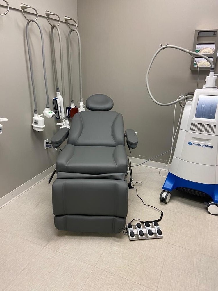 Omni Power Procedure Table with Memory Functions