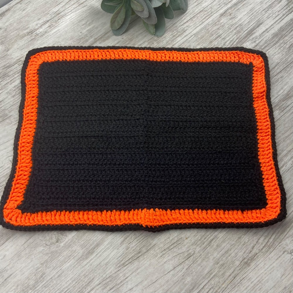 Black Orange Knit Rectangular Placemat Table Topper Doily Runner 13” x 17”