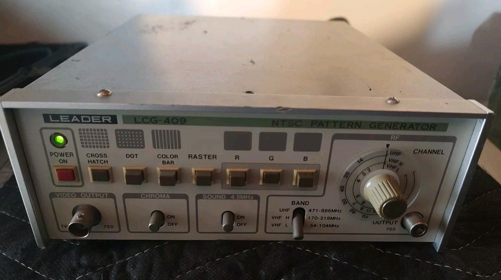 LEADER Electronics Model LCG-409 NTSC Pattern Generator