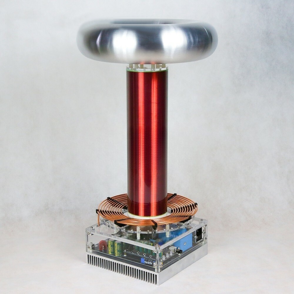 DRSSTC Tesla Coil DIY. Musical sparks. Science project.