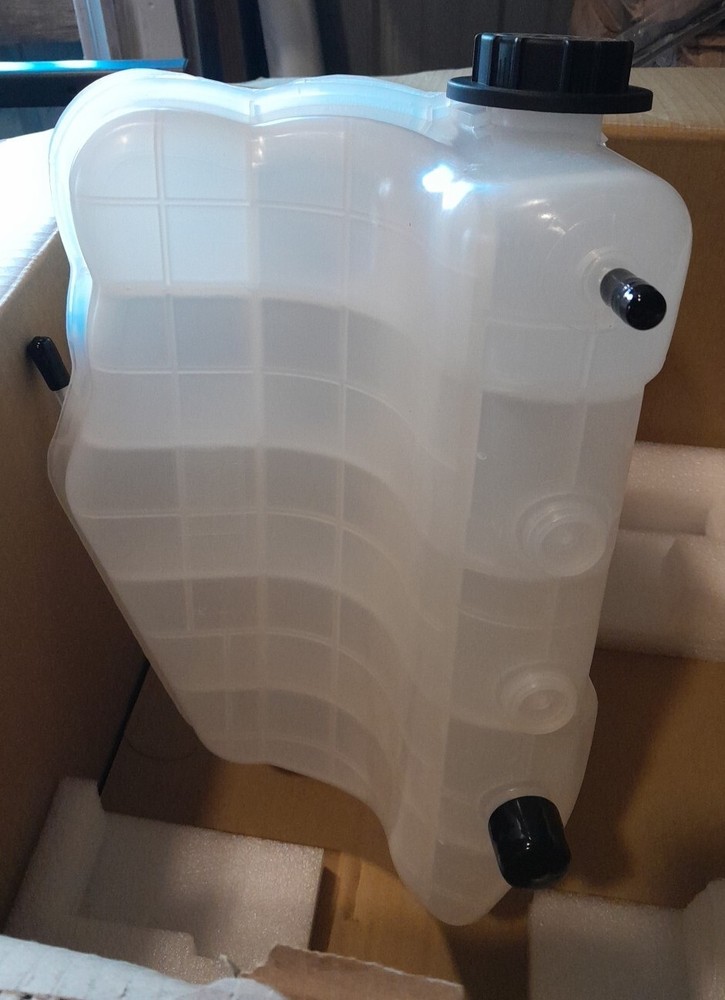 INTERNATIONAL 9400I RADIATOR OVERFLOW TANK