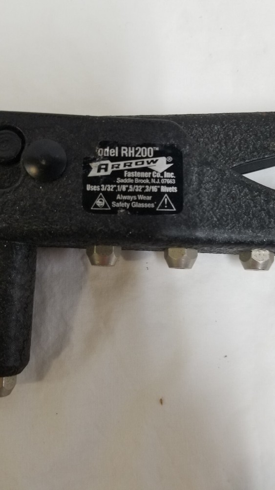 Arrow RH200 Rivet Gun