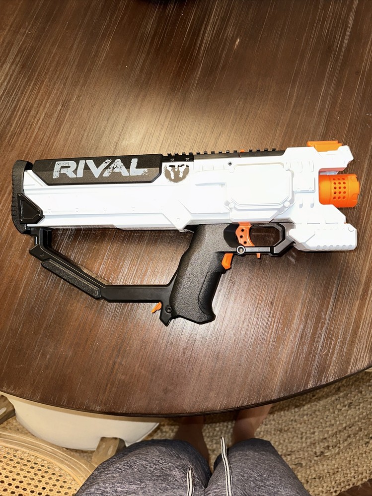 NERF Rival Phantom Corps Hera MXVII-1200