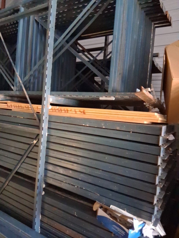 Pallet Racking Uprights 44" X 120"