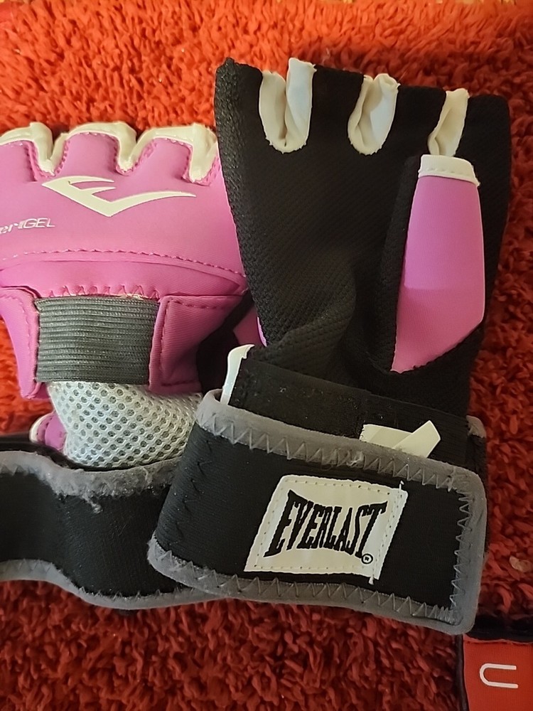 Everlast Fingerless Workout Gloves With Padding