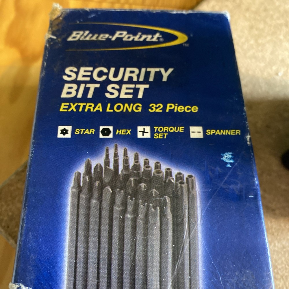 Blue Point - 32 Piece Extra Long Security Bit Set - LTS 4204