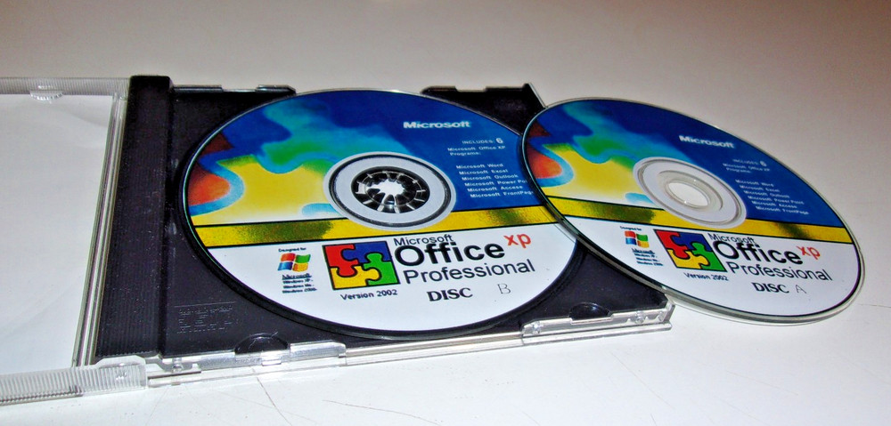 Microsoft Profess[onal Office XP Version 2002 Software  w/Product Key  & 2-CDs