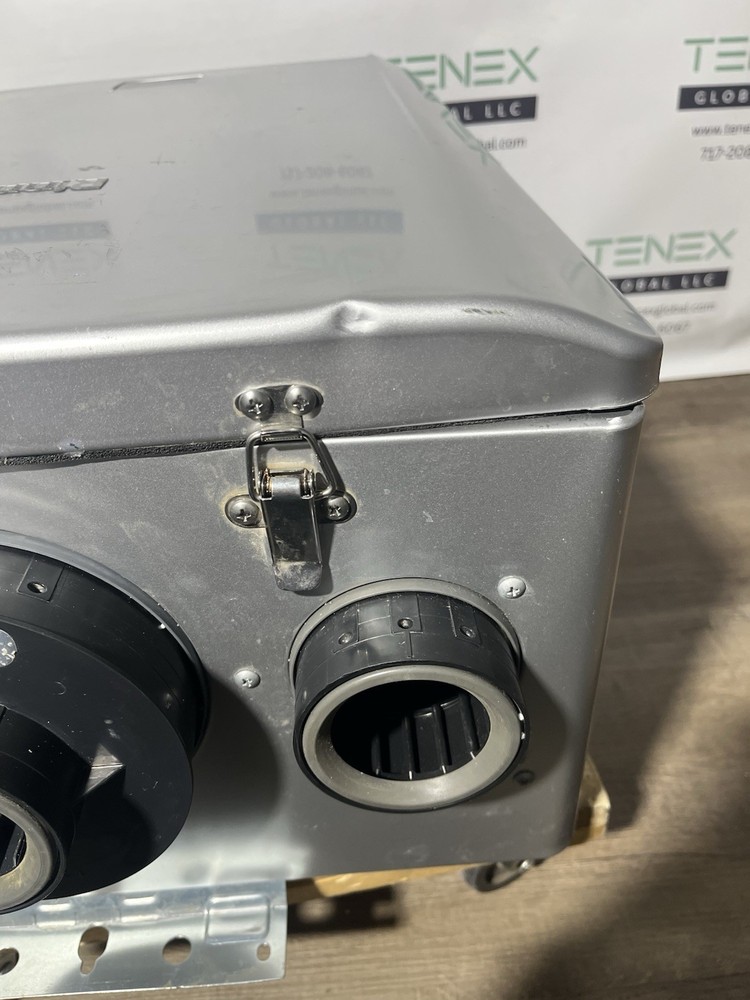 Rinnai RXP199iN Tankless Water Heater 199k BTU Natural/Propane Gas (B-1 #1760)