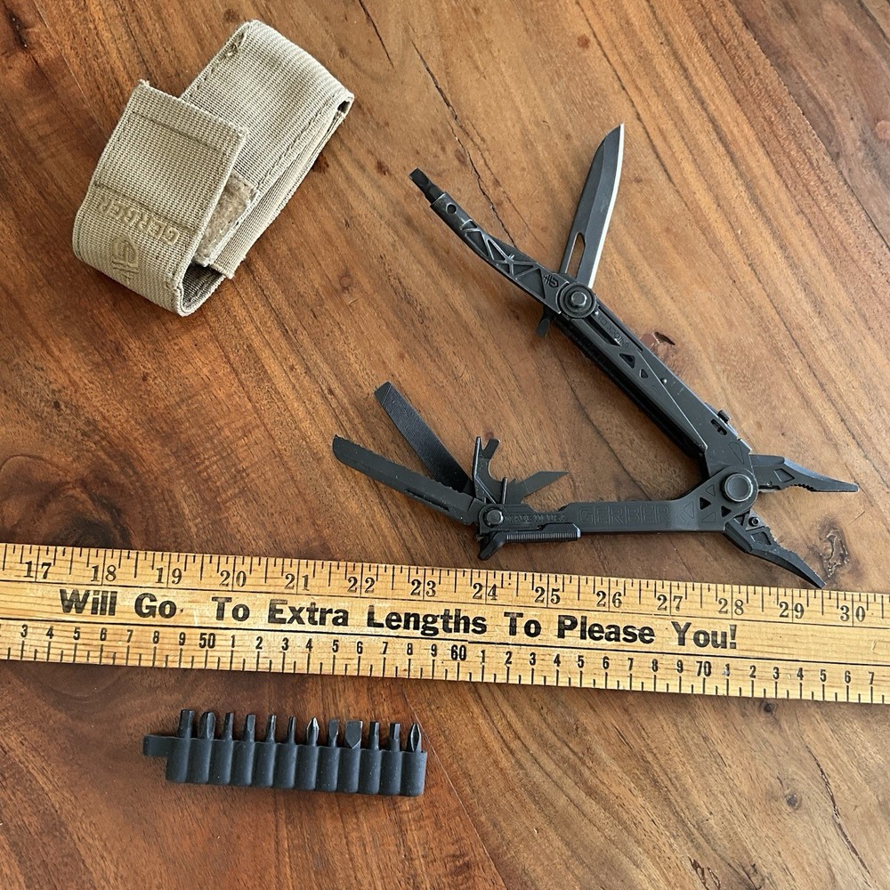 GERBER--CENTER DRIVE--MULTI PLIER--w/ BITS--GERBER CASE-MILITARY--EDC SURVIVAL