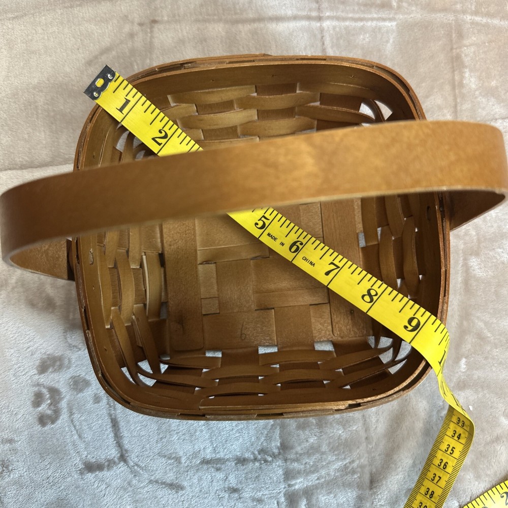 VTG. HERITAGE MINT LTD. Small SWING HANDLE Canadian Maple BASKET
