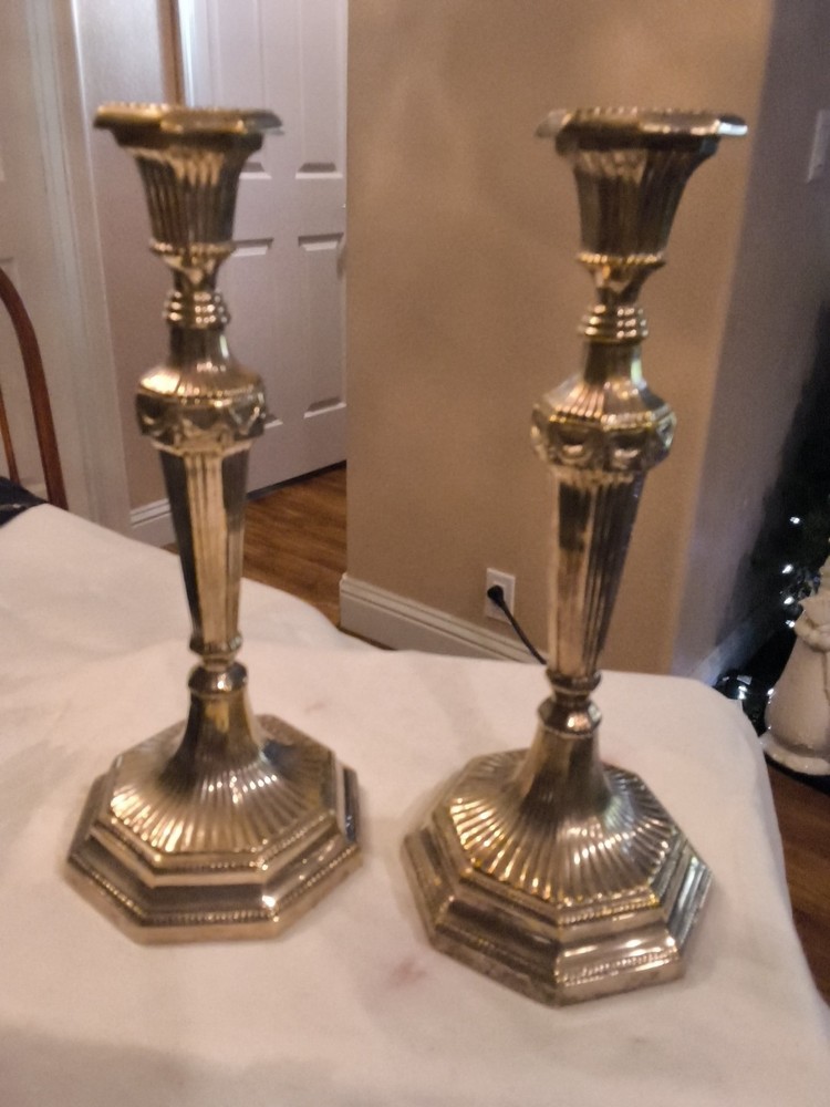 2 BOUGOIRS STYLE SILVER PLATE CANDLESTICKS  STATLY ELEGANCE SOPHISTICATED L1