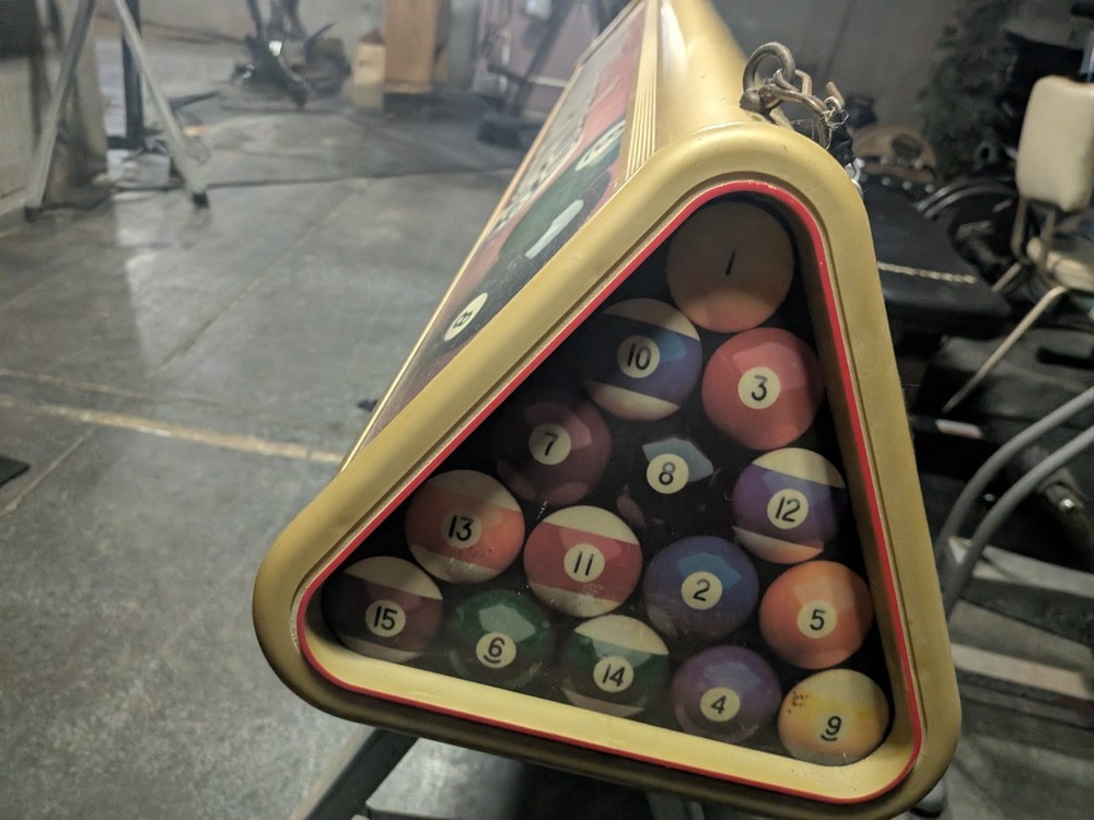 Old Milwaukee Pool Table Light (VINTAGE)