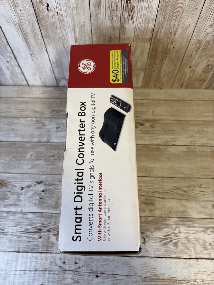 GE Smart Digital Converter Box 23333 w/ Remote, Smart Antenna Interface