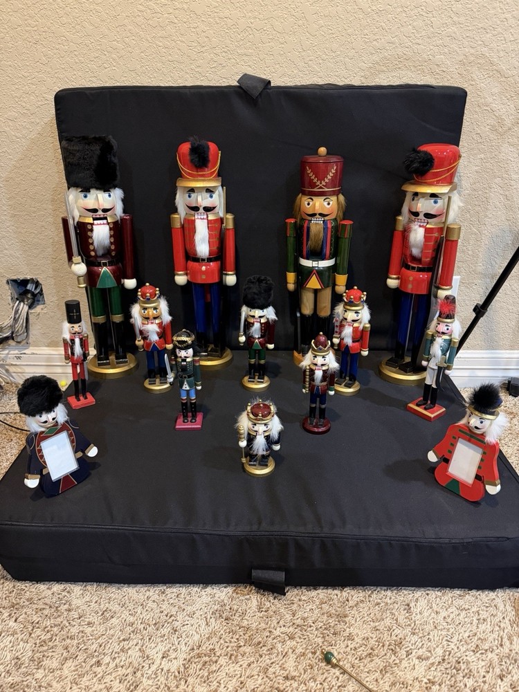 Lot Wood Nutcracker Christmas Decor Set Large Medium Small Holiday Display