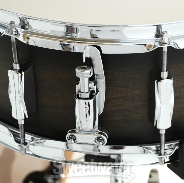 Pearl Decade Maple 5-piece Shell Pack - 22" Kick - Satin Blackburst