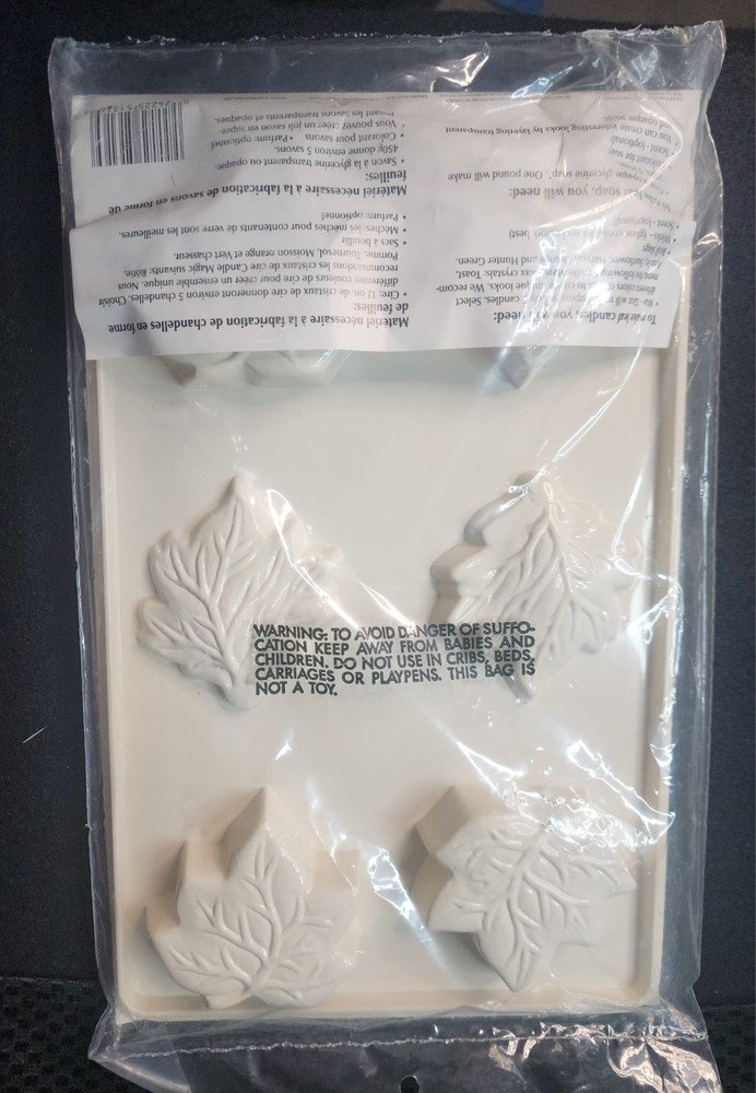 Candle Magic Leaf Candle Kit- Make DIY USA NIP