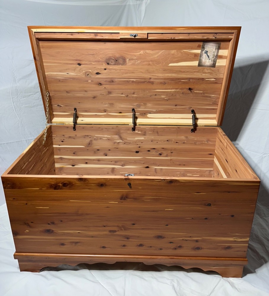 Jumbo Waterfall Cedar Chest