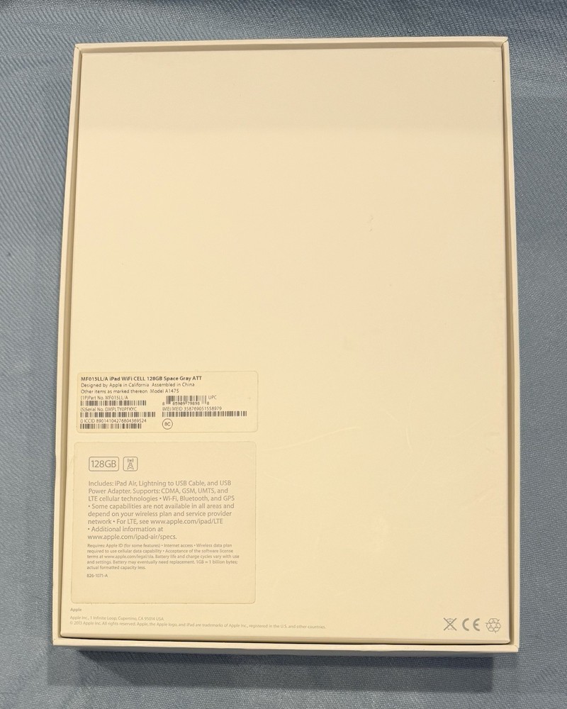 iPad Air 128GB Space Gray A1475 Box *ONLY*