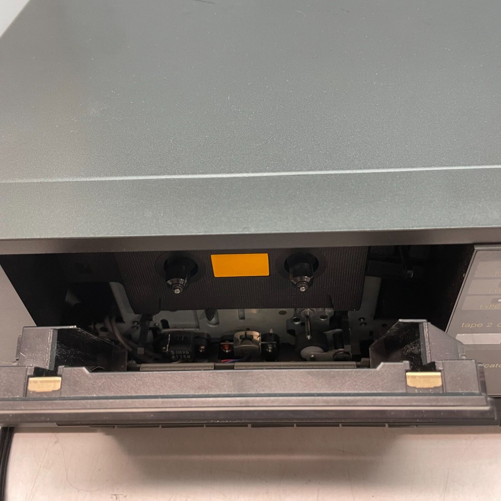 Technics Model RS-T20 Cassette Deck TESTED WORKS FOR PARTS ONLY PLEASE READ