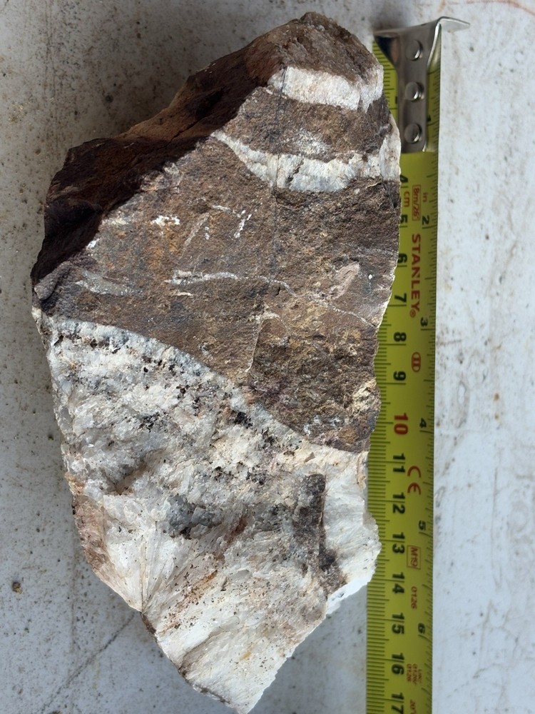 az gold silver copper ore specimen. quartz vein