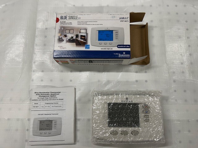 Emerson Climate Technologies - White Rodgers - Single Stage - Digital Thermostat