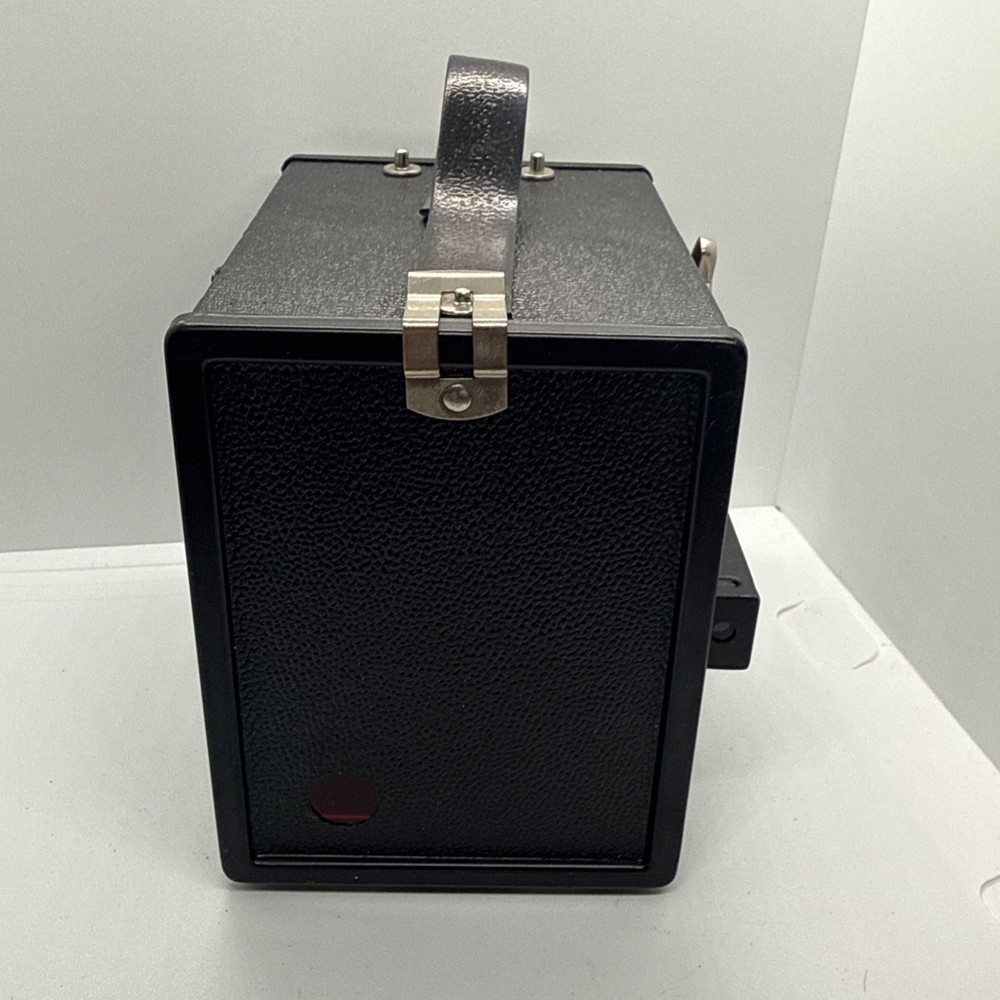 VINTAGE 1950s ANSCO SHUR FLASH CAMERA