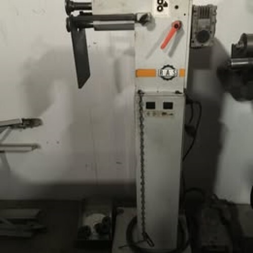 Rotary machine for beading and crimping