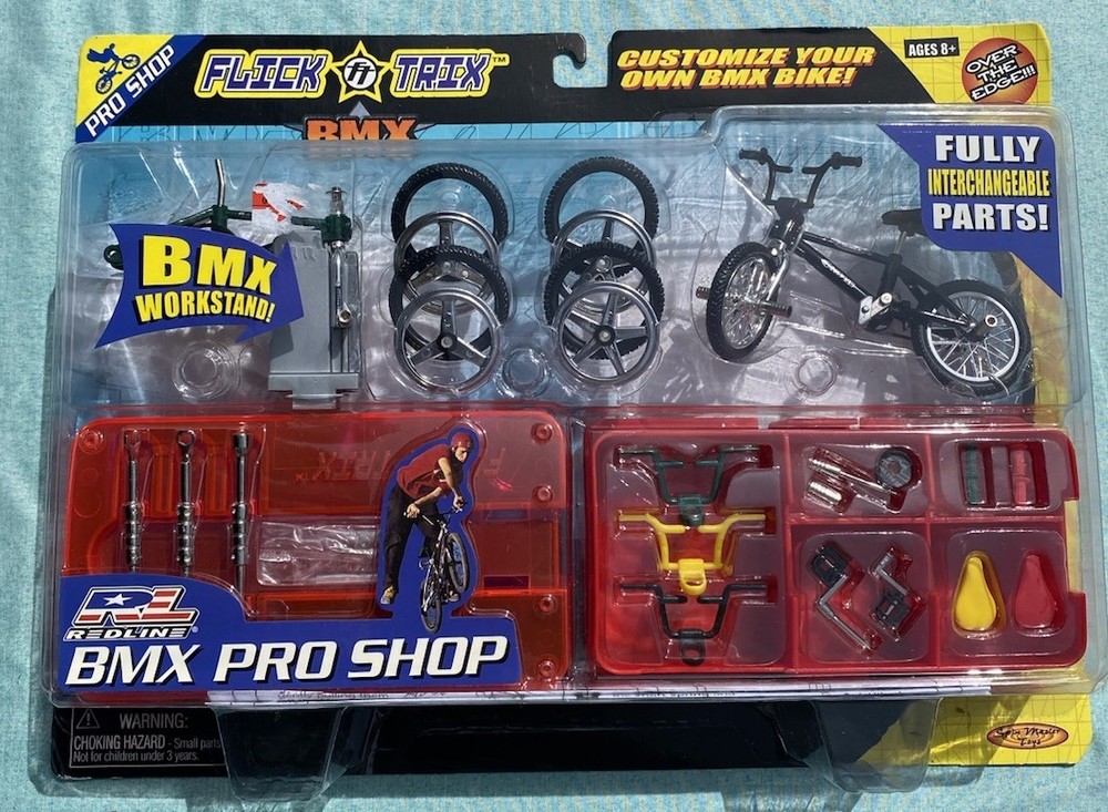 Flick Trix Pro Shop BMX C-Note & Supa X Bikes Green & Black  Frames Spin Master