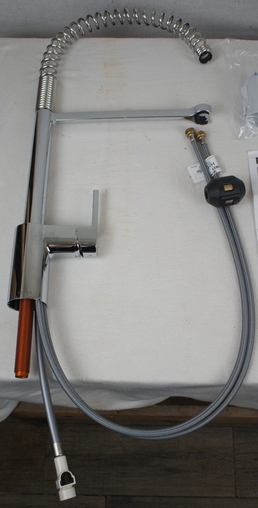 MOEN ALIGN 5923 CHROME ONE HANDLE PULLDOWN KITCHEN FAUCET IN ORIGINAL BOX